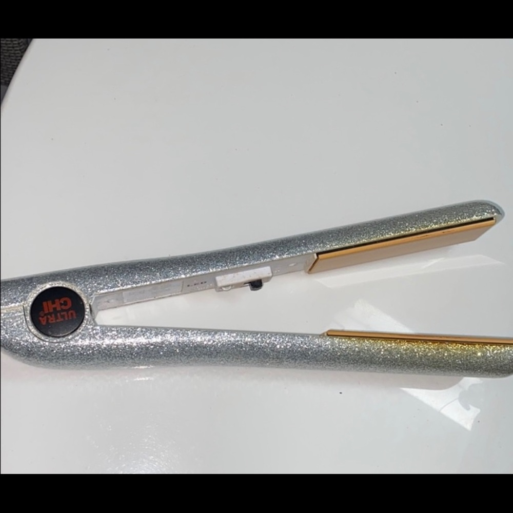 Silver Glitter Ultra Chi